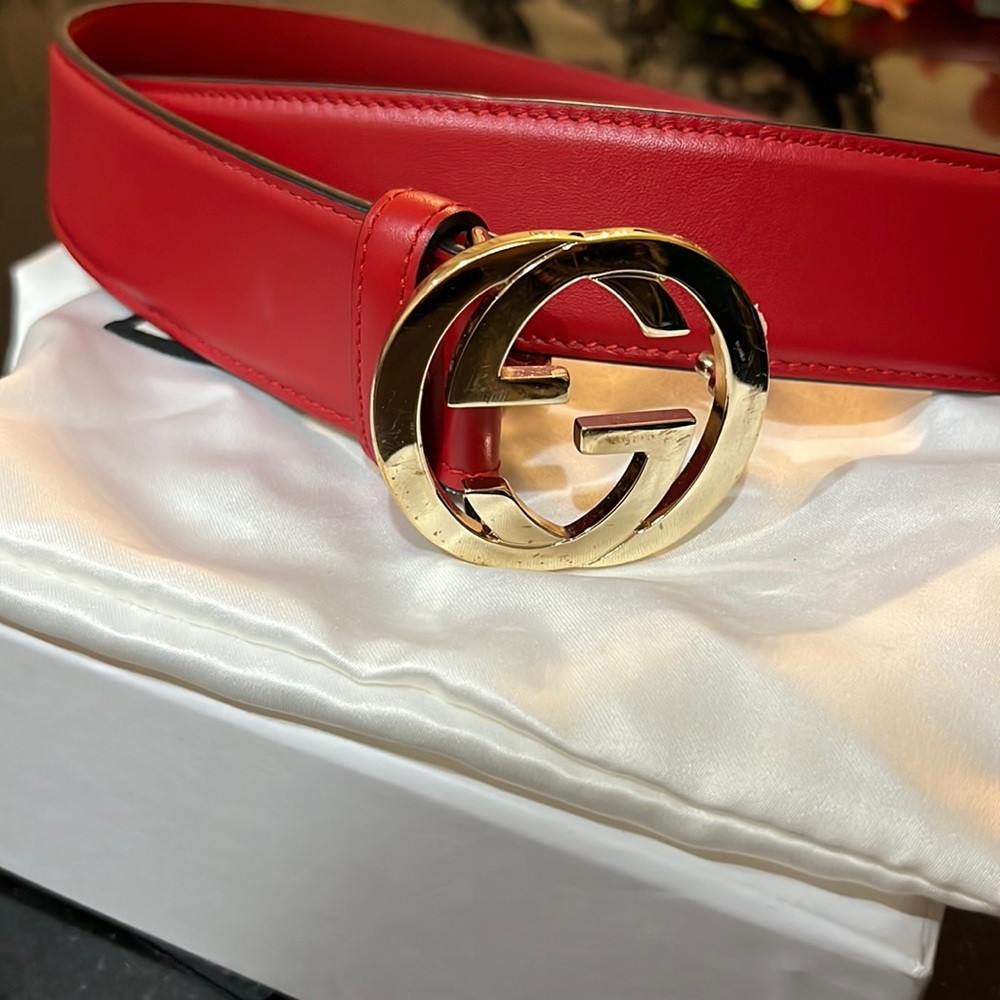 Gucci Red Interlocking GG Smooth Leather Belt AUTHENTIC